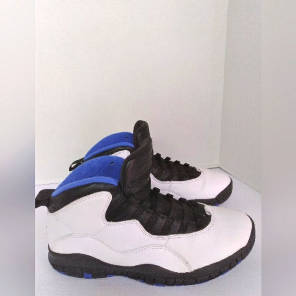 Jordan 10 Retro Sneakers‎ White Black Blue Athletic Shoes Size?